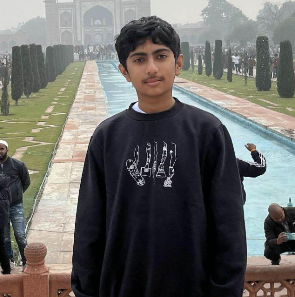 ROHAN DEVNANI Co-founder & Head of Business Development